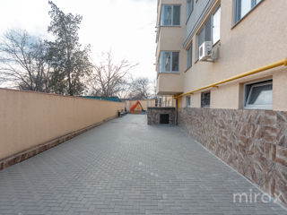 Apartament cu 3 camere, 85 m², Poșta Veche, Chișinău foto 17