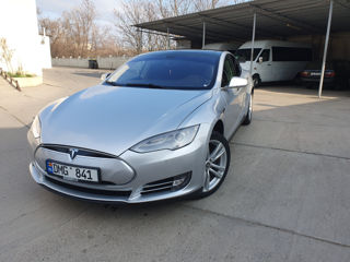 Tesla Model S foto 6