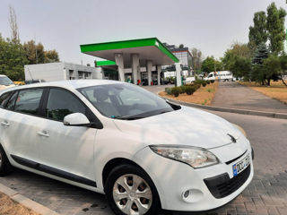 Renault Megane foto 2