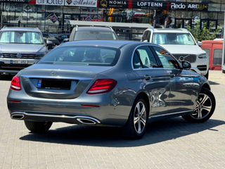 Mercedes E-Class foto 4