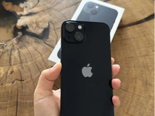 iPhone 13 Midnight foto 2