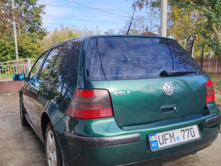 Volkswagen Golf foto 2