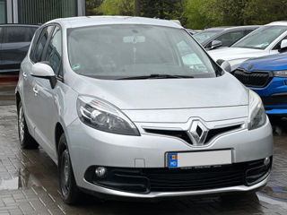 Renault Grand Scenic foto 3