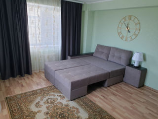 Apartament cu 2 camere, 75 m², Râșcani, Chișinău foto 2