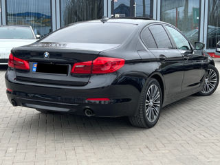 BMW 5 Series foto 4