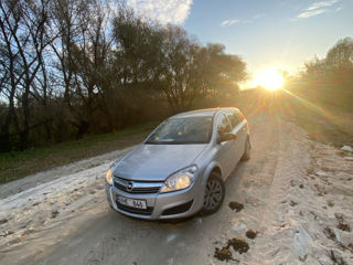 Opel Astra foto 10