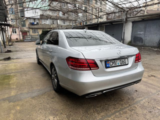 Mercedes E-Class foto 5