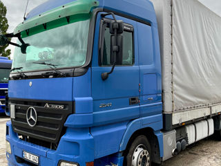 Mercedes Actros 2541 foto 2