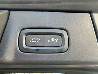 Volvo V90 Cross Country foto 16