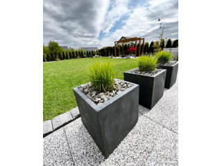 Горшки, Вазоны из бетона.Jardiniere,Vaze,banci stradale.Ghivece din beton. foto 7