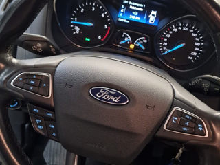 Ford Focus foto 8