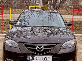 Mazda 3 foto 2