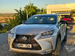 Lexus NX Series foto 2