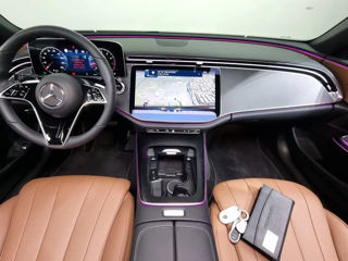 Mercedes E-Class foto 4