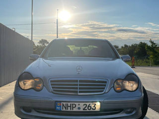 Mercedes C-Class