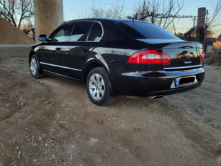 Skoda Superb foto 4