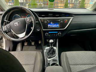 Toyota Auris foto 9