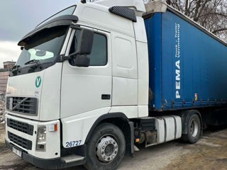 Volvo FH440 foto 2