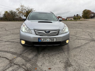 Subaru Outback foto 2