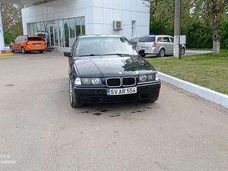 BMW 3 Series foto 2