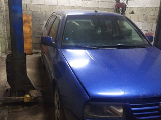 Volkswagen Vento foto 2