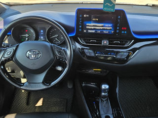 Toyota C-HR foto 7