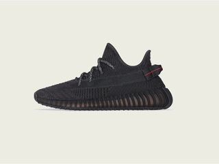 Yeezy Boost 350 V2 Adidas foto 1