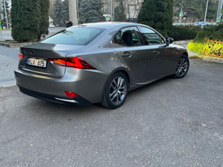 Lexus IS Series