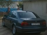 BMW 5 Series foto 7