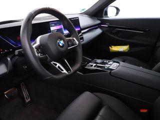 BMW 5 Series foto 5