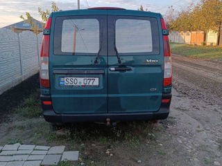 Mercedes Vito foto 2