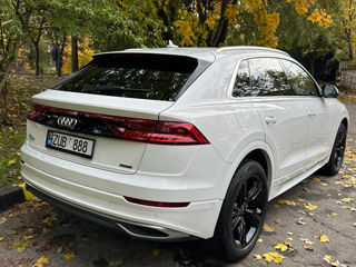 Audi Q8 foto 6