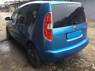 Fabia foto 1