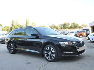 Skoda Superb foto 3