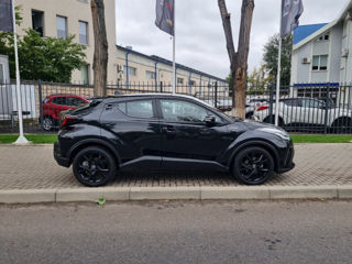 Toyota C-HR foto 4