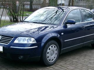 Volkswagen Passat foto 1