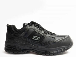 Ghete sketchers negre, noi,  cu fier în bot, mărimea 45