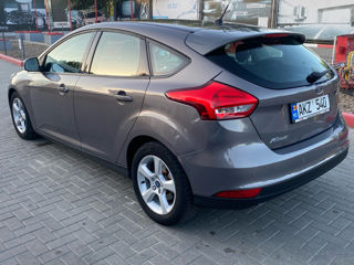 Ford Focus foto 4