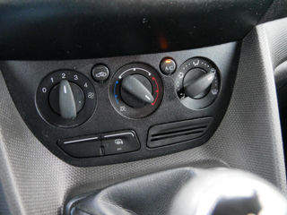 Ford Transit Connect foto 8