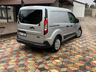 Ford Transit Connect foto 3