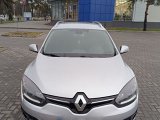 Renault Megane foto 2