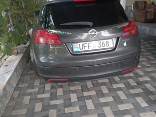 Opel Insignia foto 2