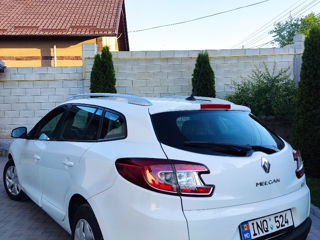 Renault Megane фото 5