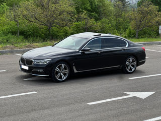 BMW 7 Series foto 5