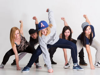 Dansuri moderne pentru adolescenti, набор на современные танцы foto 1