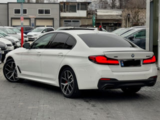 BMW 5 Series foto 3