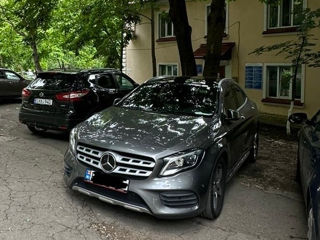 Mercedes GLA foto 2