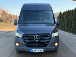 Mercedes Sprinter-autoturism foto 6