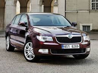 Skoda Superb foto 1