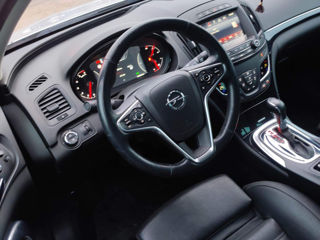 Opel Insignia foto 6